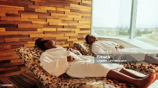 养生泰斗李时珍后人揭秘：现代人如何躺平式养生，告别996疲惫！