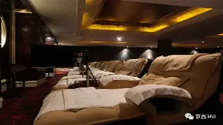 养生圈里的“老中医”骗局：别再为这些健康误区花冤枉钱！ poster