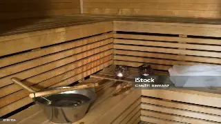 深圳桑拿新风尚：不止是蒸腾，更是身心焕活的秘境探索！ poster